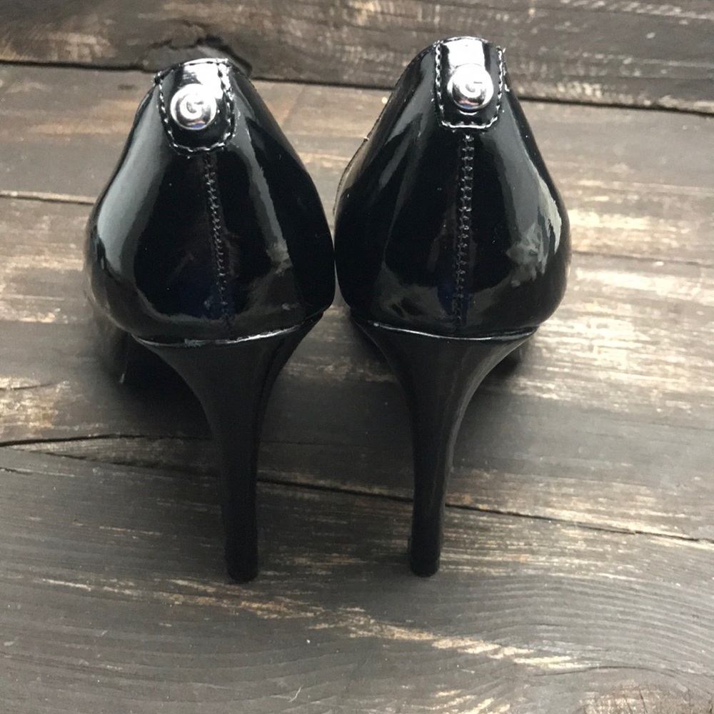 Guess Black Patent Pumps Size 8.5 - Picture 8 of 8